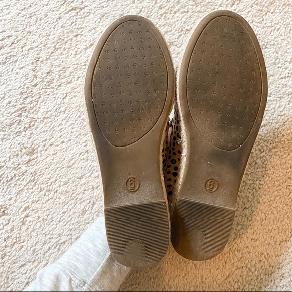 DV by Dolce Vita Espadrille Cheetah Slip Ons Size 6 - Picture 5 of 6